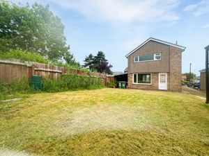 Photo 17- click for photo gallery